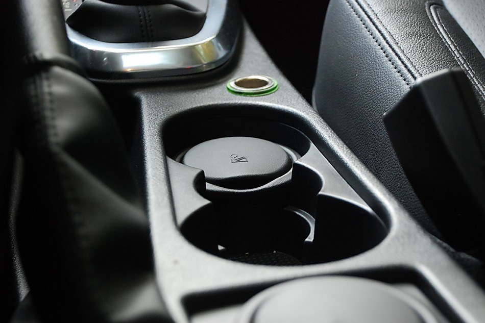 2010款路虎神行者2内饰