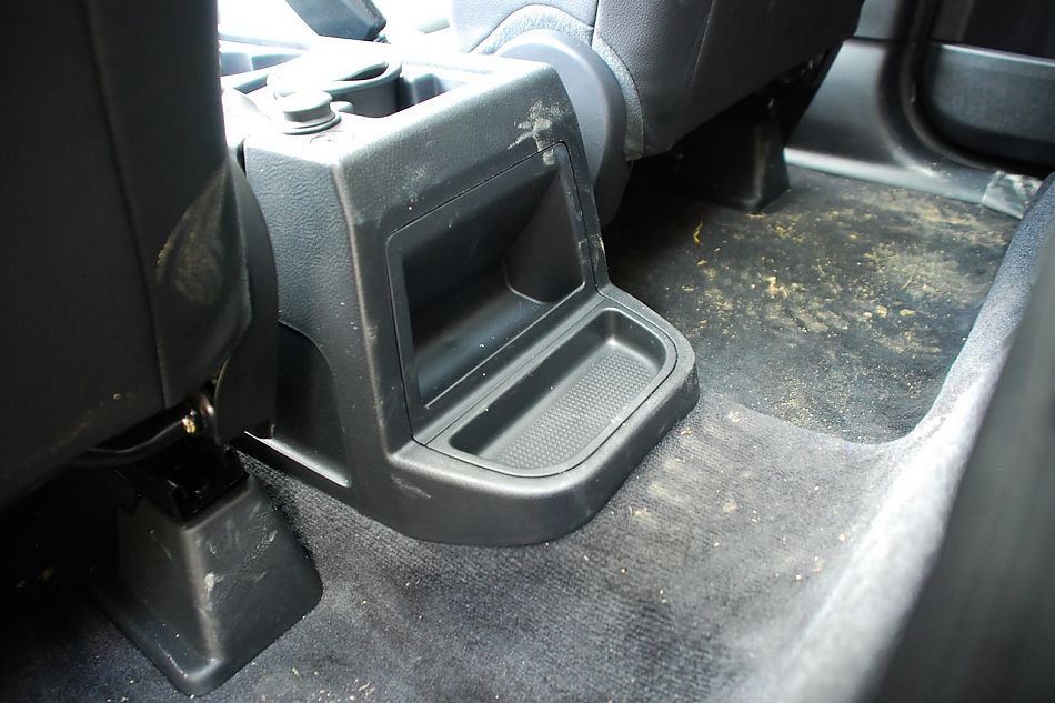 2010款路虎神行者2内饰