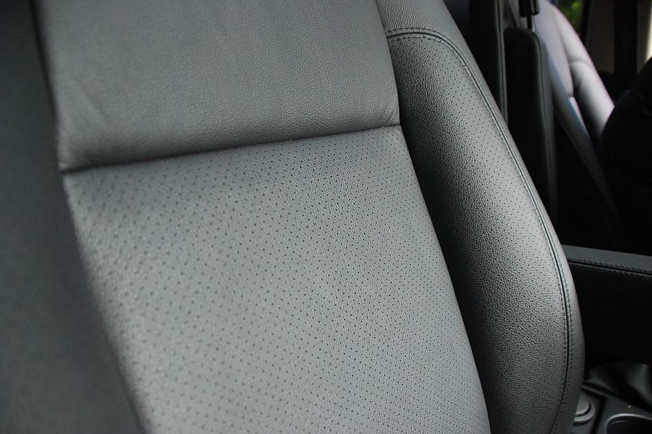 2010款路虎神行者2内饰