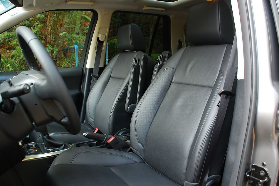 2010款路虎神行者2内饰