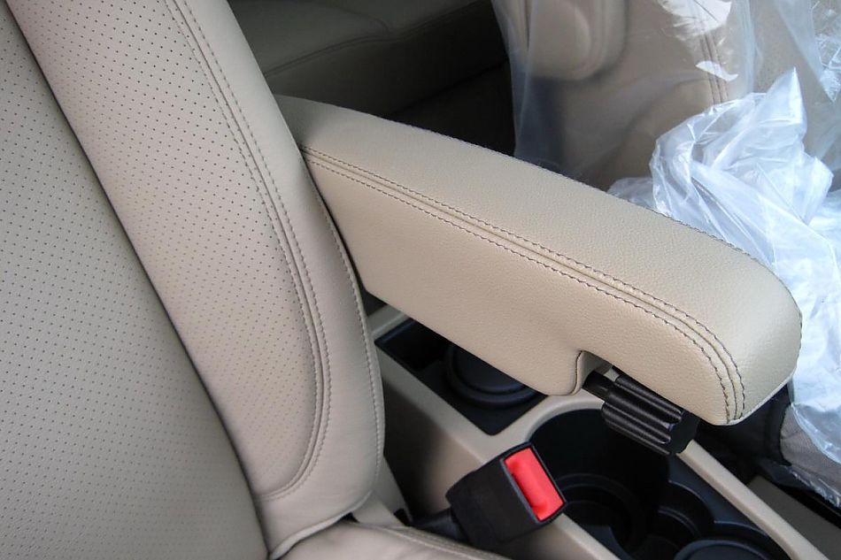 2010款高配版路虎神行者2代港口实拍