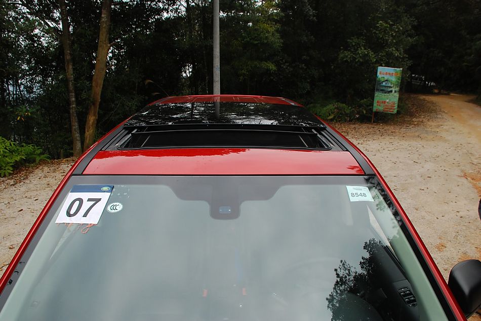 2010款路虎神行者2外观实拍