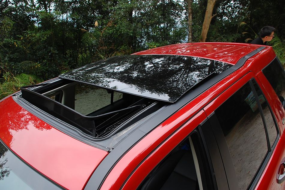 2010款路虎神行者2外观实拍