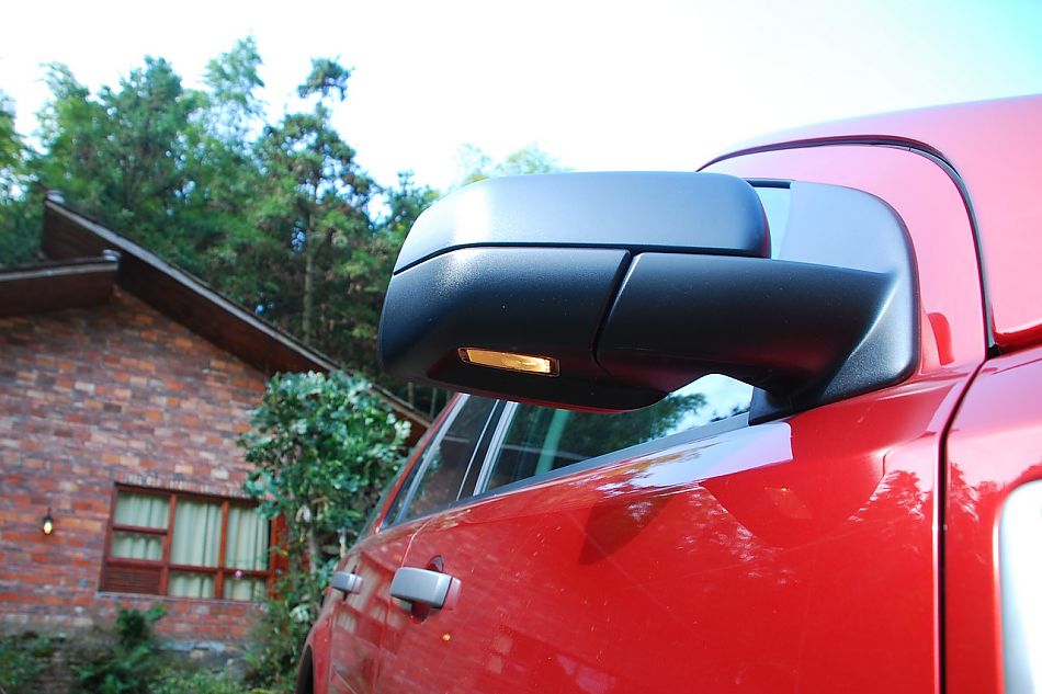 2010款路虎神行者2外观实拍