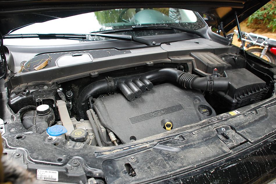 2010款路虎神行者2内饰