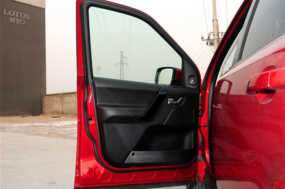 2013款神行者2 2.0T Si4 HSE汽油款