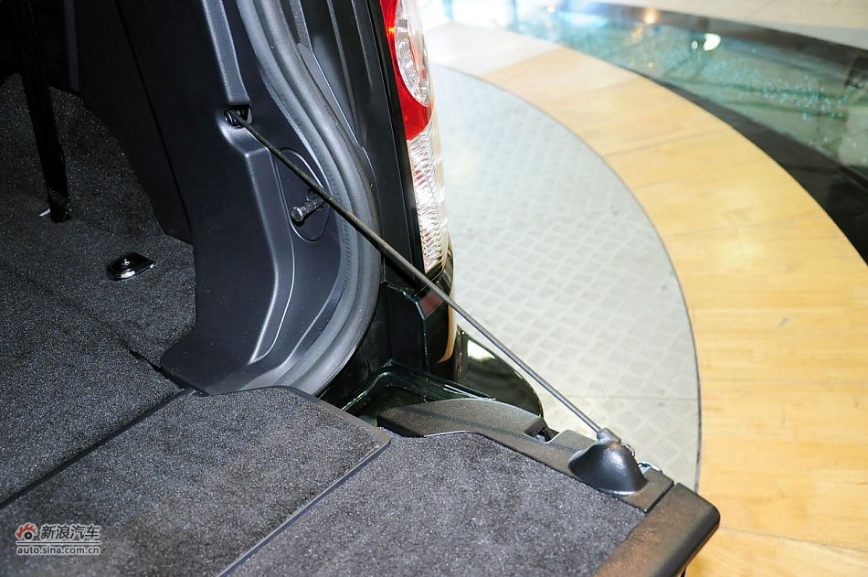 2012款第四代发现实拍