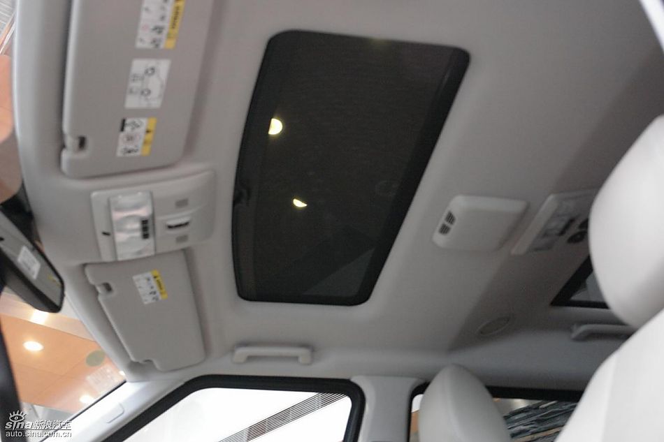 全新路虎第四代发现到港现车实拍