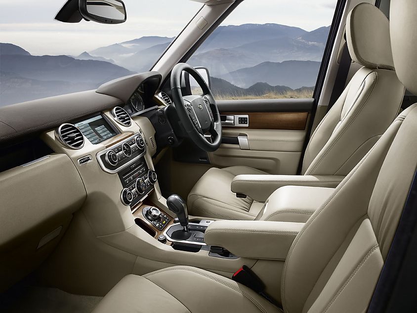 路虎第四代“发现”内饰资料图