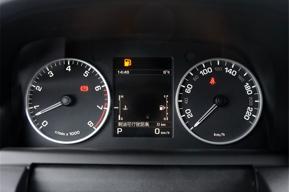 2013款第四代发现5.0L V8 SE