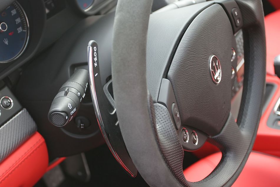 玛莎拉蒂总裁GT运动版内饰及细节