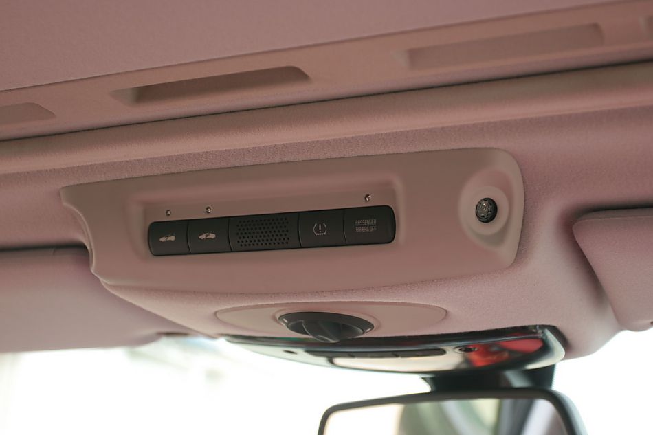 玛莎拉蒂总裁GT运动版内饰及细节