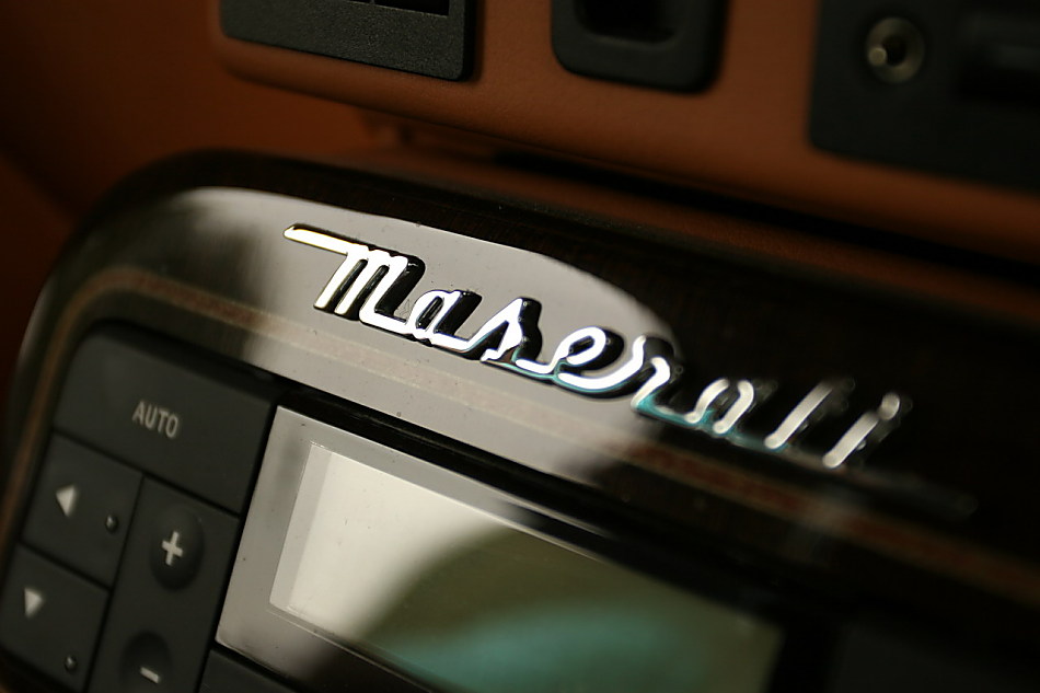 玛莎拉蒂总裁内饰图片