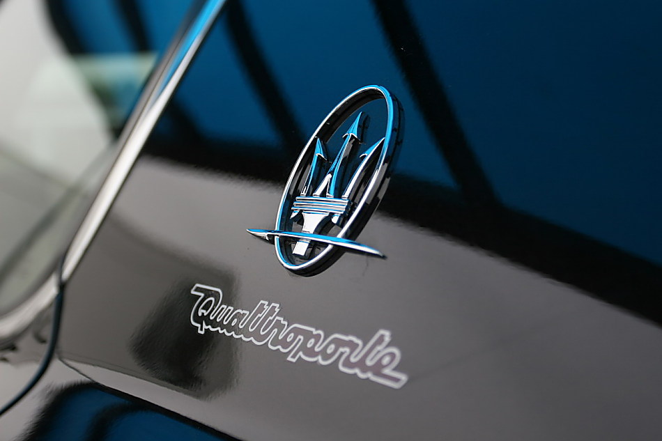 玛莎拉蒂总裁外观图片