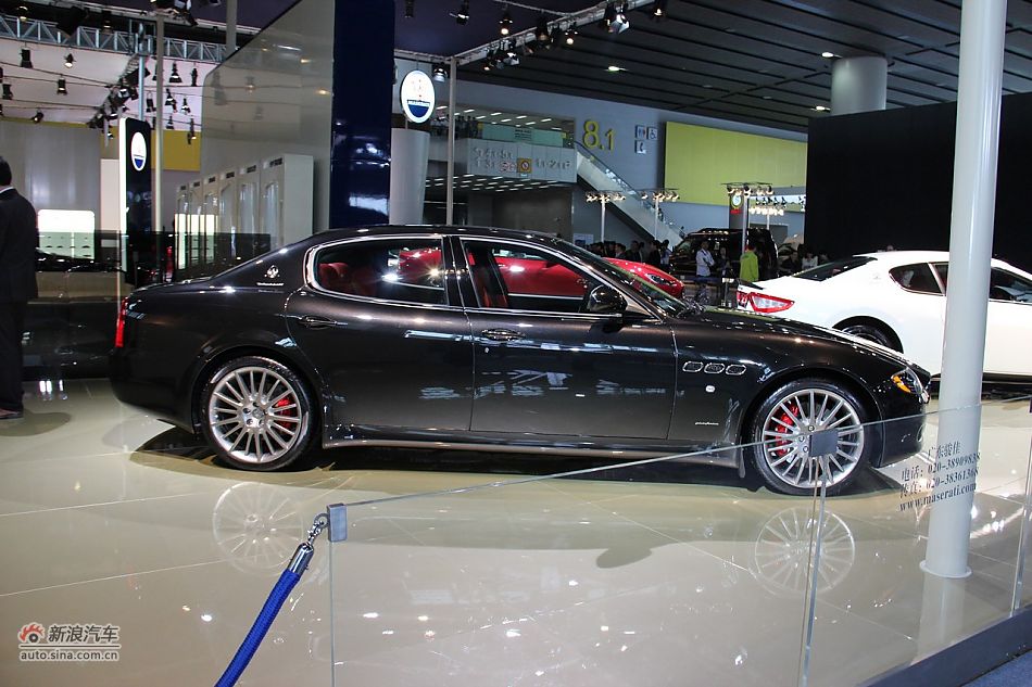 玛莎拉蒂总裁运动版