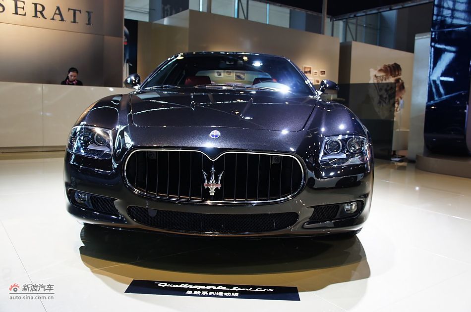 玛莎拉蒂总裁运动版