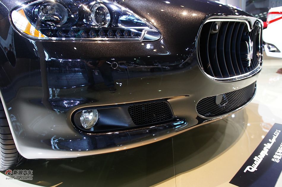 玛莎拉蒂总裁运动版