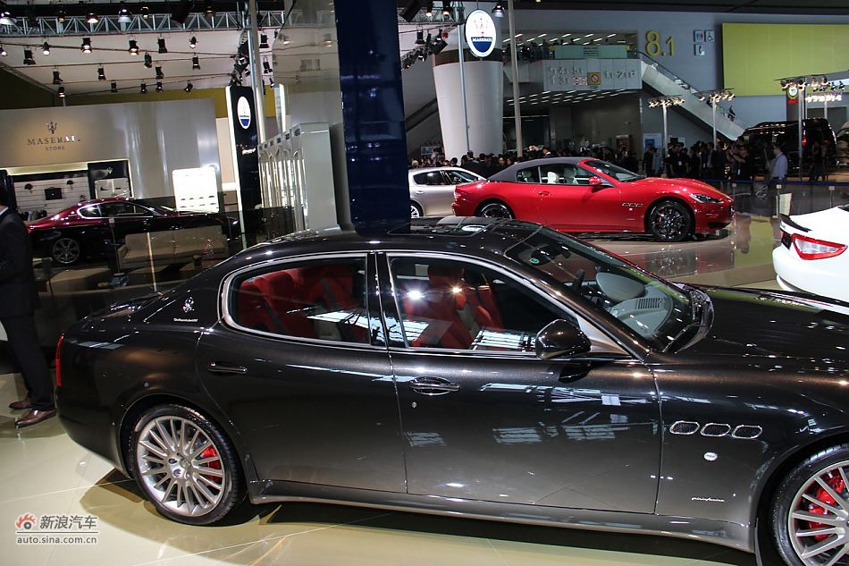 玛莎拉蒂总裁运动版