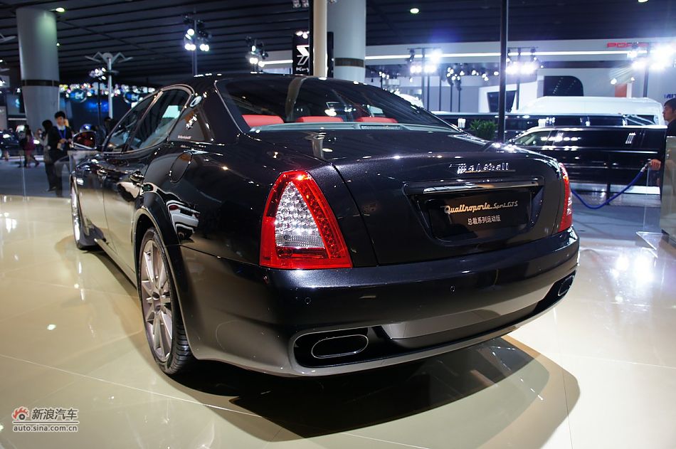 玛莎拉蒂总裁运动版