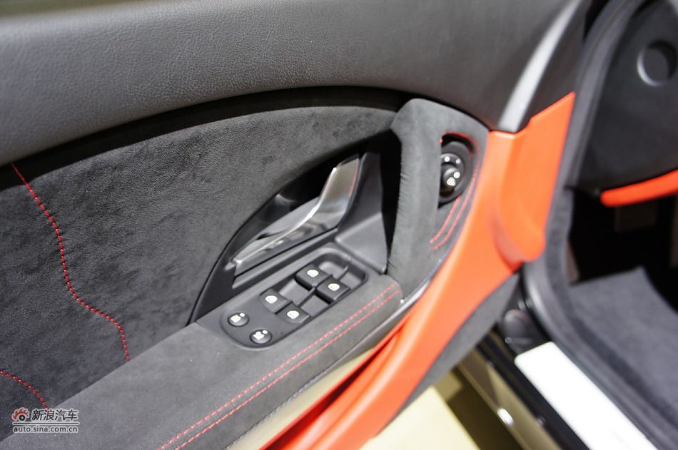 玛莎拉蒂总裁运动版