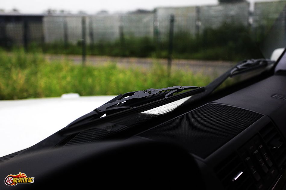 奔驰G500内饰图片