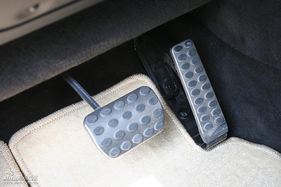 奔驰G500内饰及细节