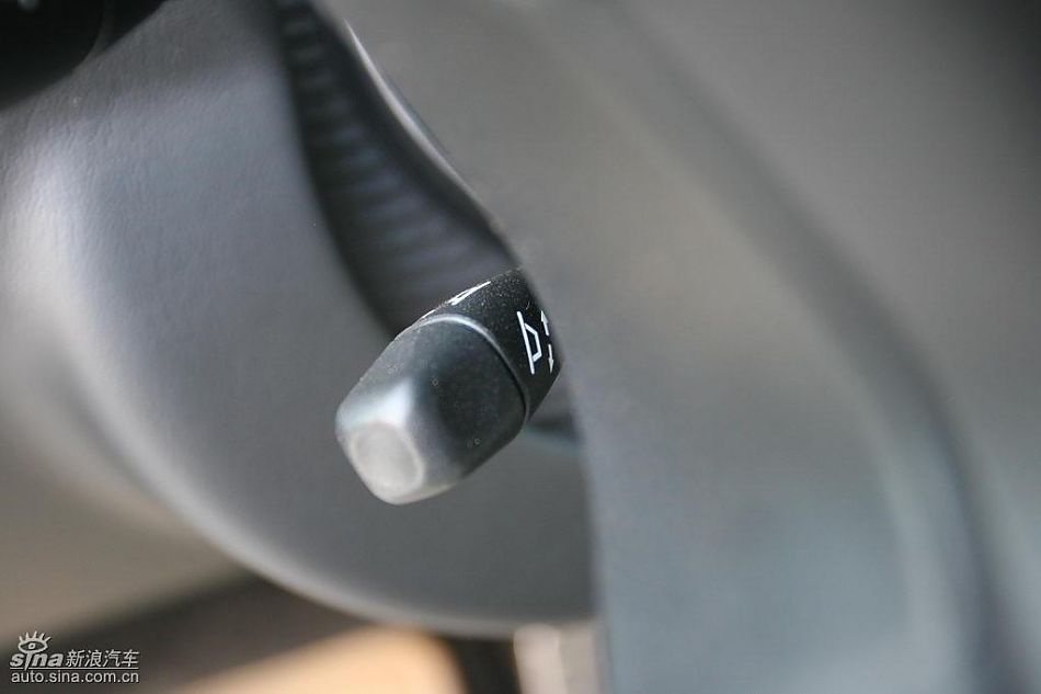 奔驰G500内饰及细节