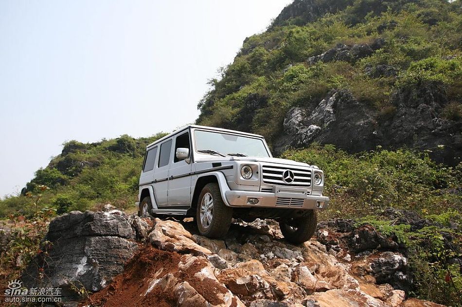 奔驰G500越开越野