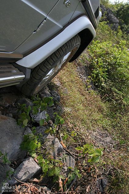 奔驰G500越开越野