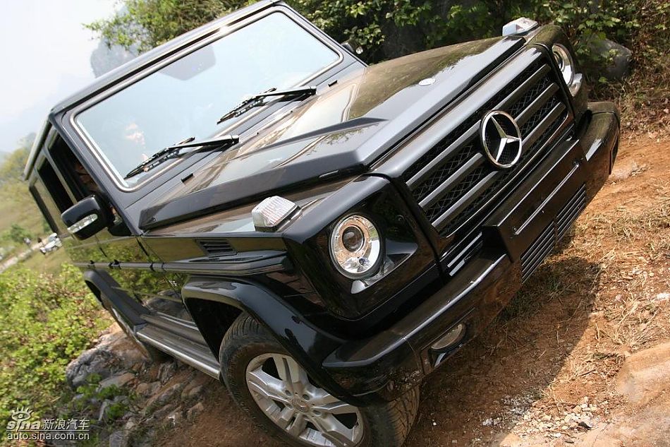 奔驰G500越开越野