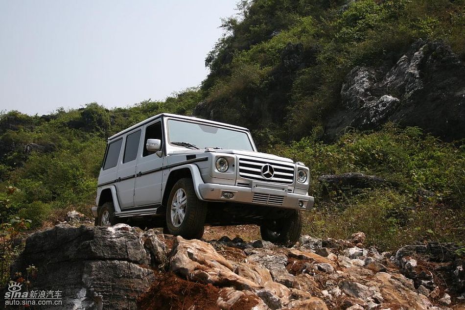 奔驰G500越开越野