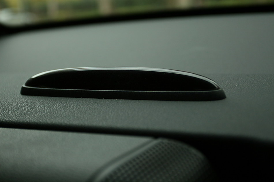 梅赛德斯-奔驰SLK200内饰图片