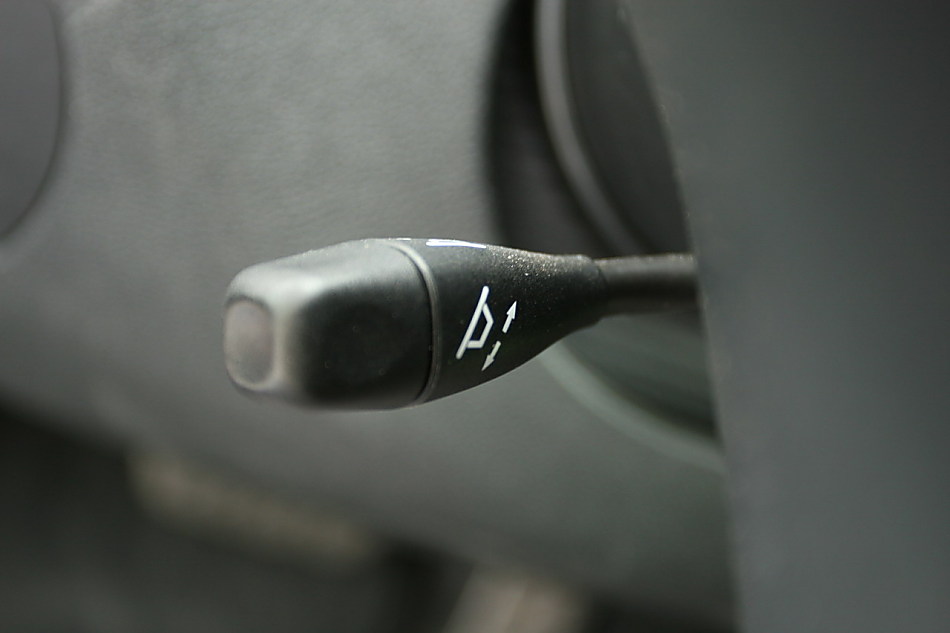 梅赛德斯-奔驰SLK200内饰图片