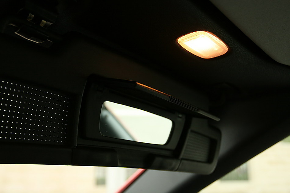 梅赛德斯-奔驰SLK200内饰图片