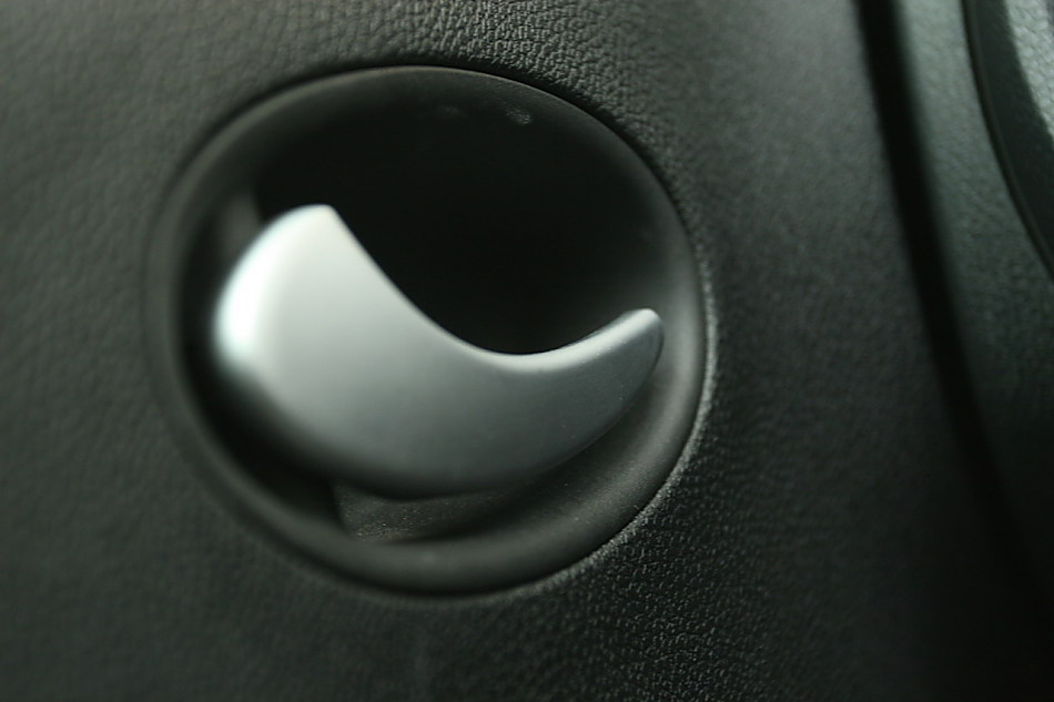 梅赛德斯-奔驰SLK200内饰图片