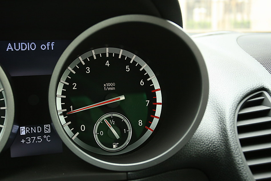 梅赛德斯-奔驰SLK200内饰图片