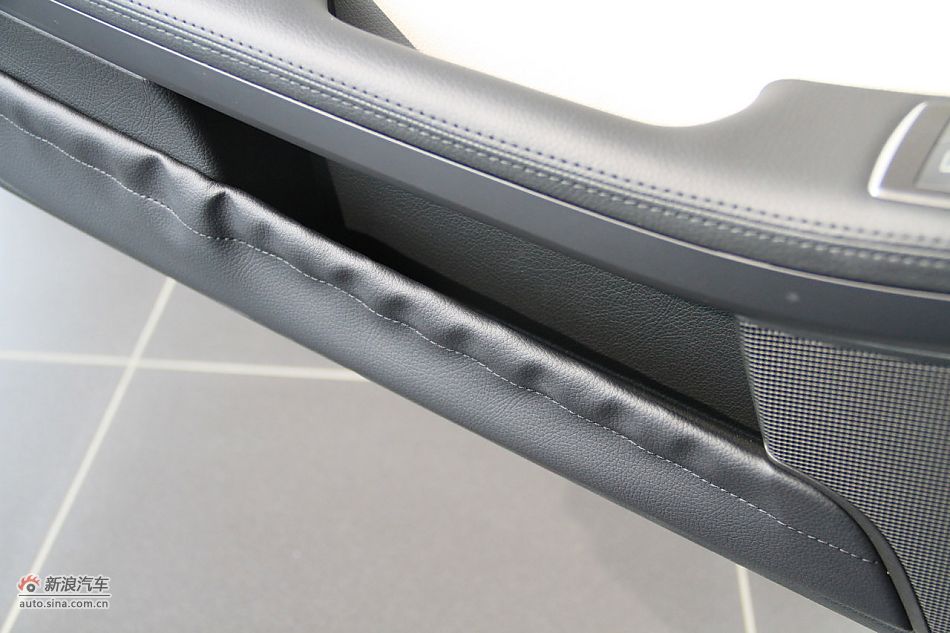 2012款奔驰SLK到店实拍