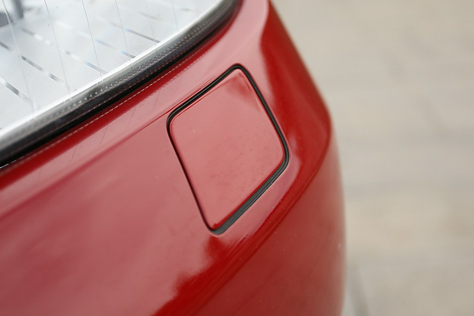 梅赛德斯-奔驰SLK200外观图片