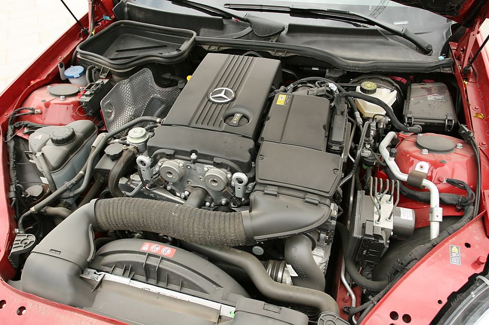 梅赛德斯-奔驰SLK200引擎图片