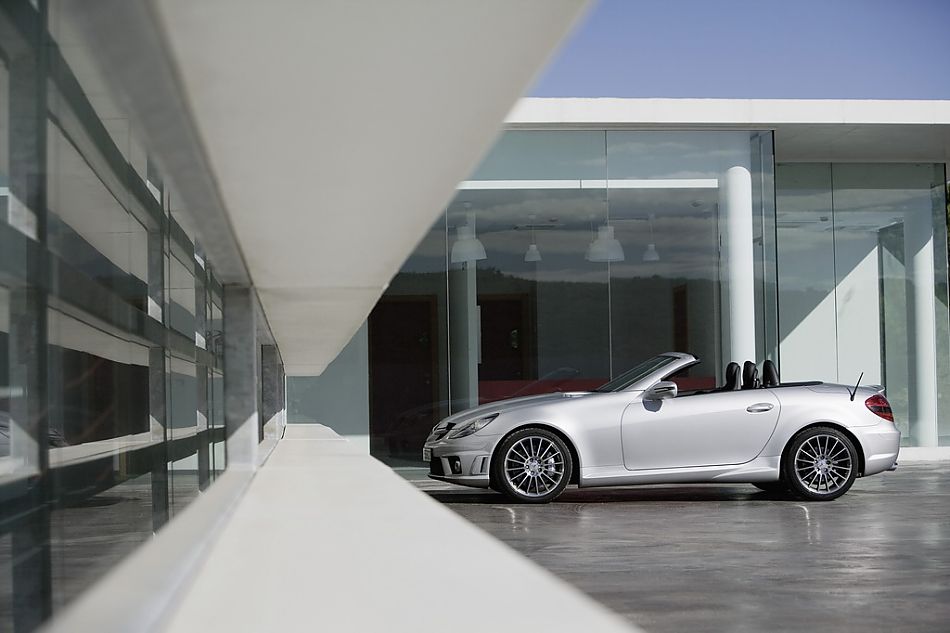 梅赛德斯-奔驰SLK55 AMG