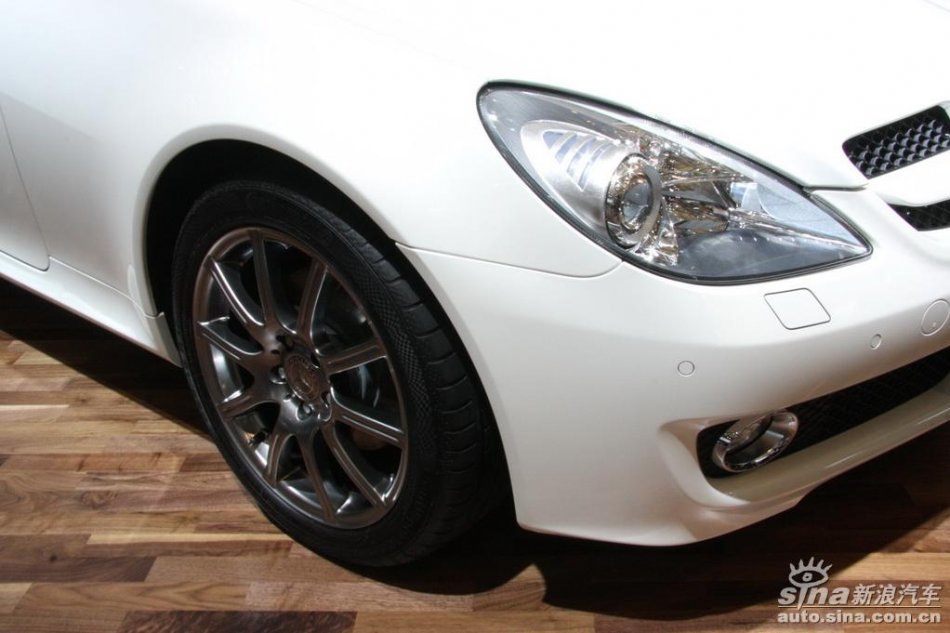 奔驰SLK300