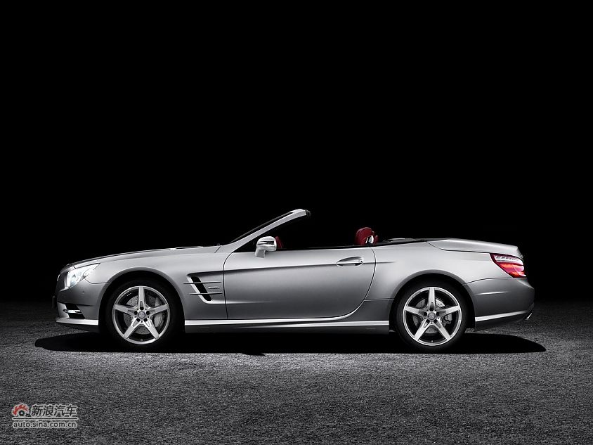 2013款奔驰SL级官方图