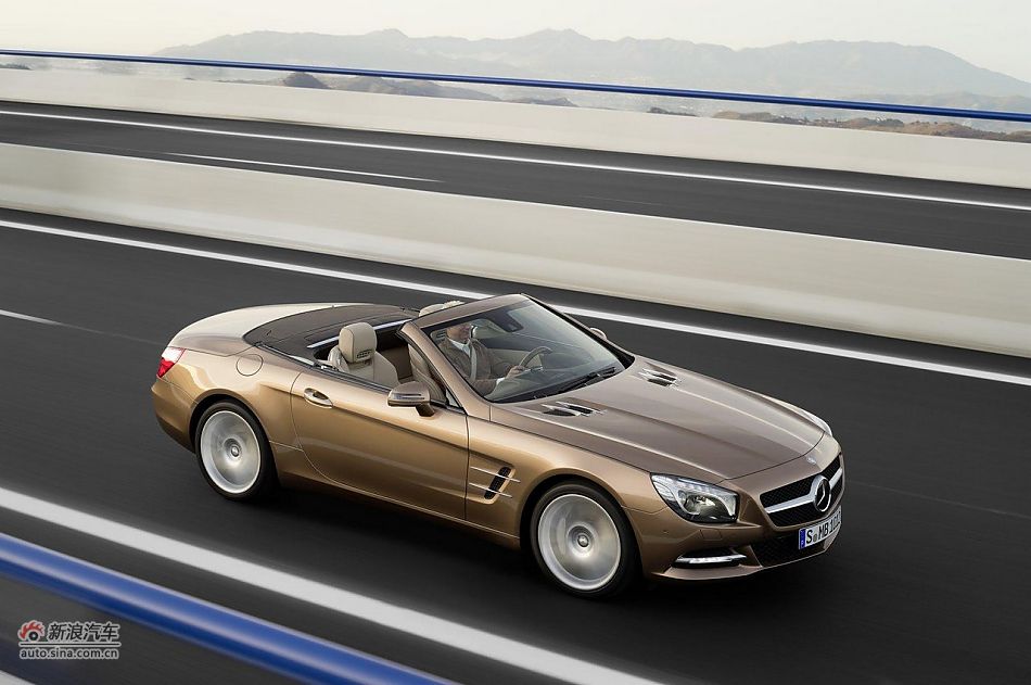 2013款奔驰SL级官方图
