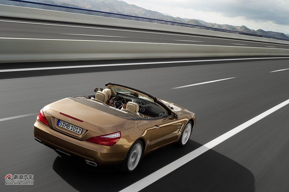 2013款奔驰SL级官方图