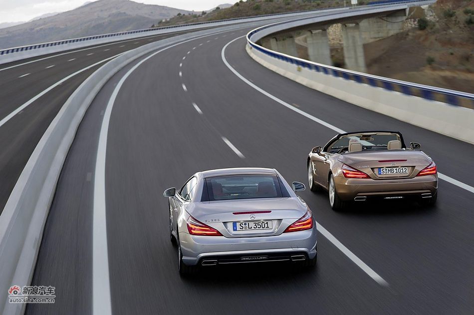 2013款奔驰SL级官方图