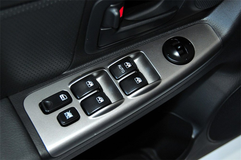 ͼ 2012 1.6L MT GL ռ 