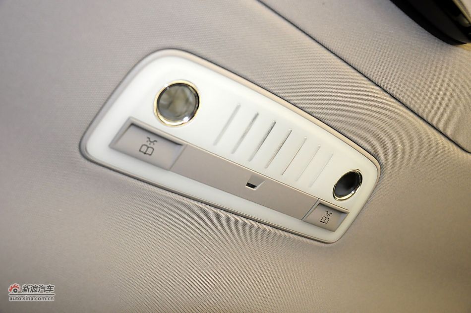 2012款奔驰CLS实拍