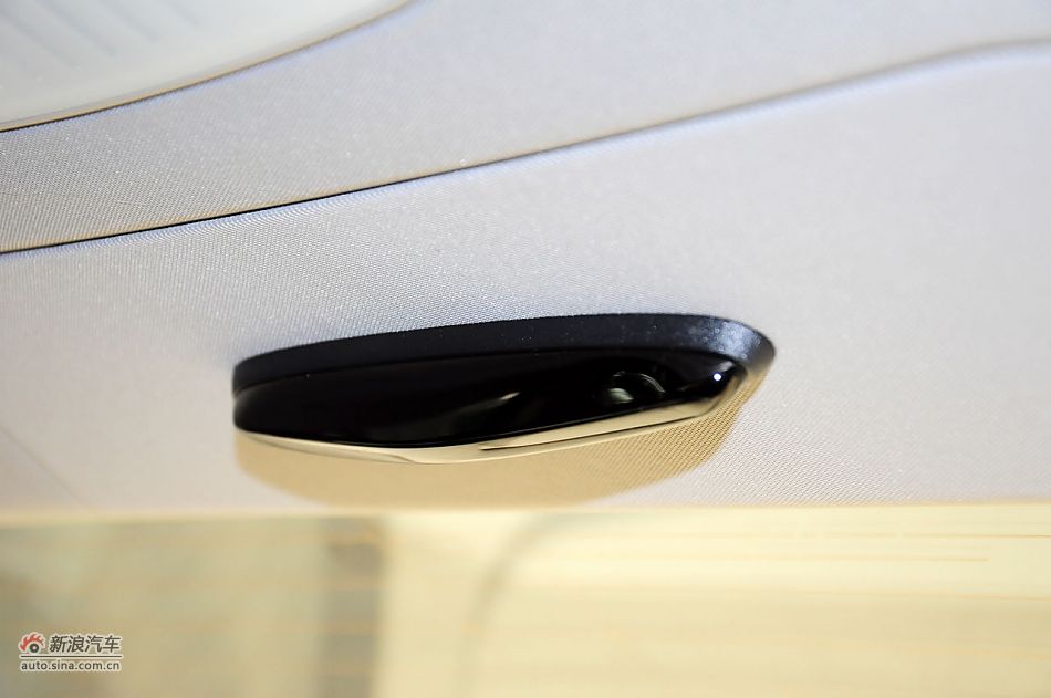 2012款奔驰CLS实拍