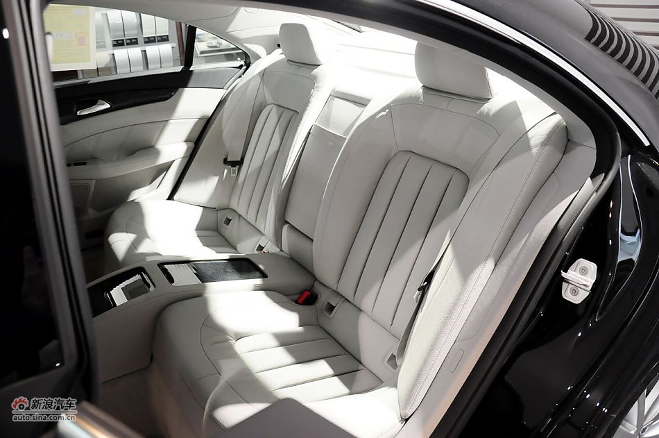 2012款奔驰CLS实拍