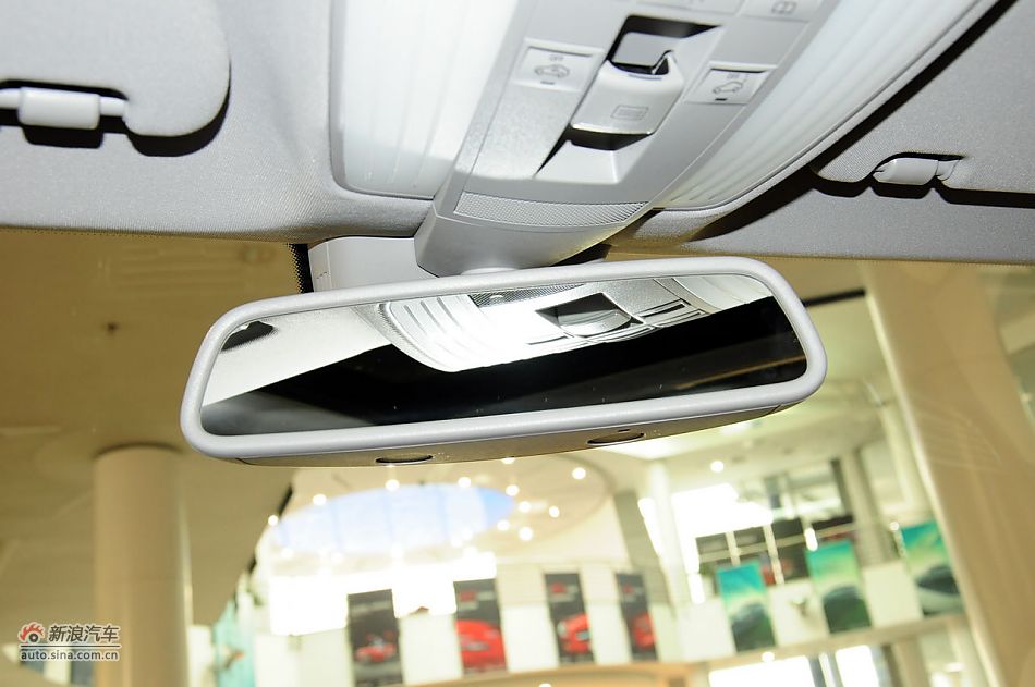 2012款奔驰CLS实拍